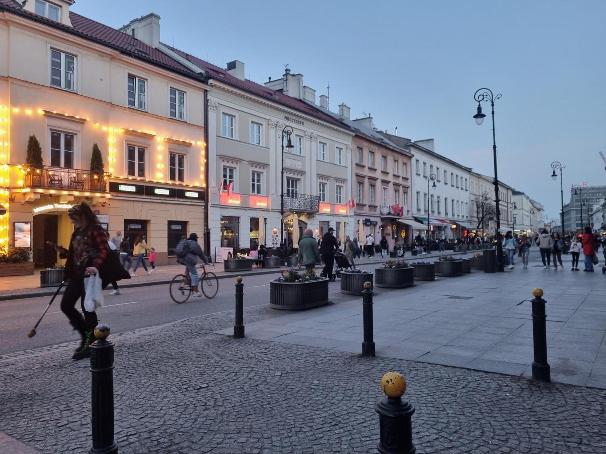Nowogrodzka 6A 23 Apartamento Varsóvia Exterior foto